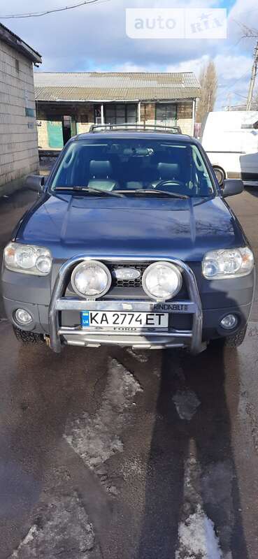 2004 ford maverick
