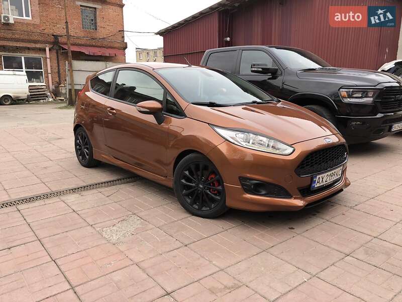 2013 ford fiesta