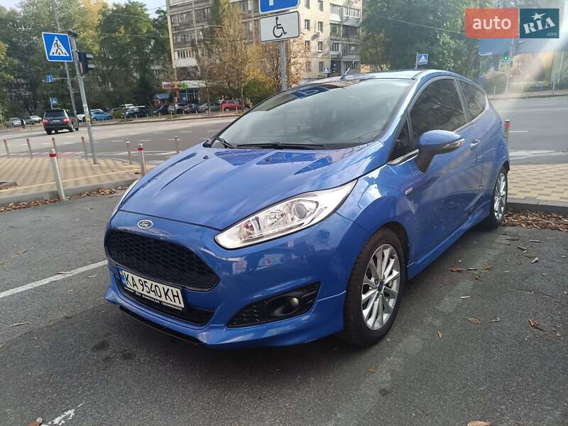 2013 ford fiesta