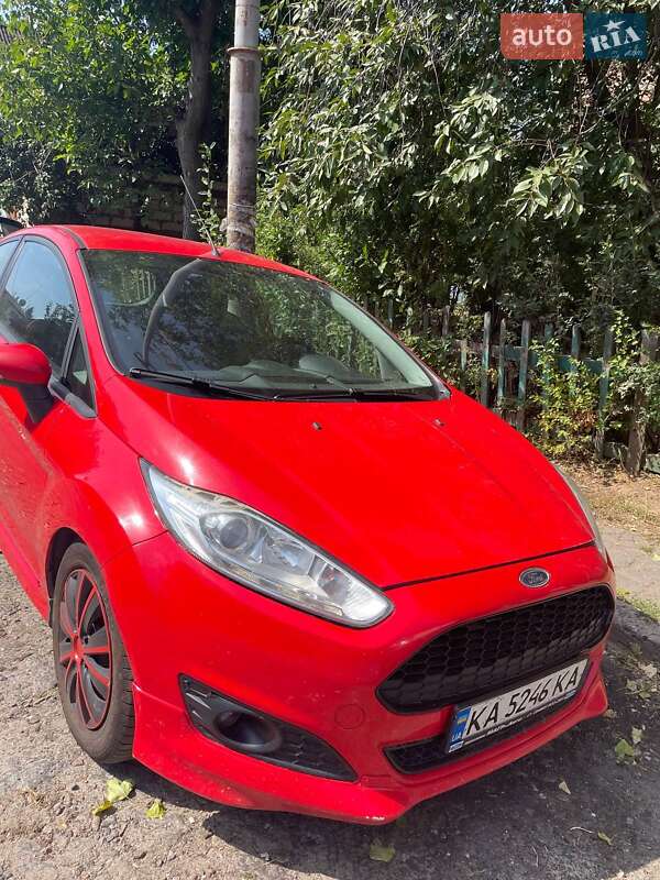 2013 ford fiesta