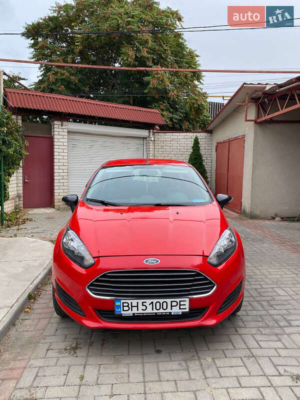 2013 ford fiesta