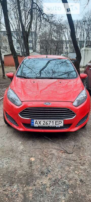 2013 ford fiesta