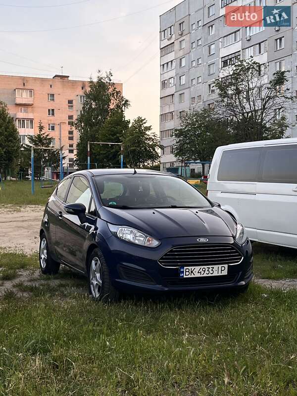 2014 ford fiesta