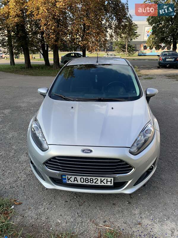 2015 ford fiesta