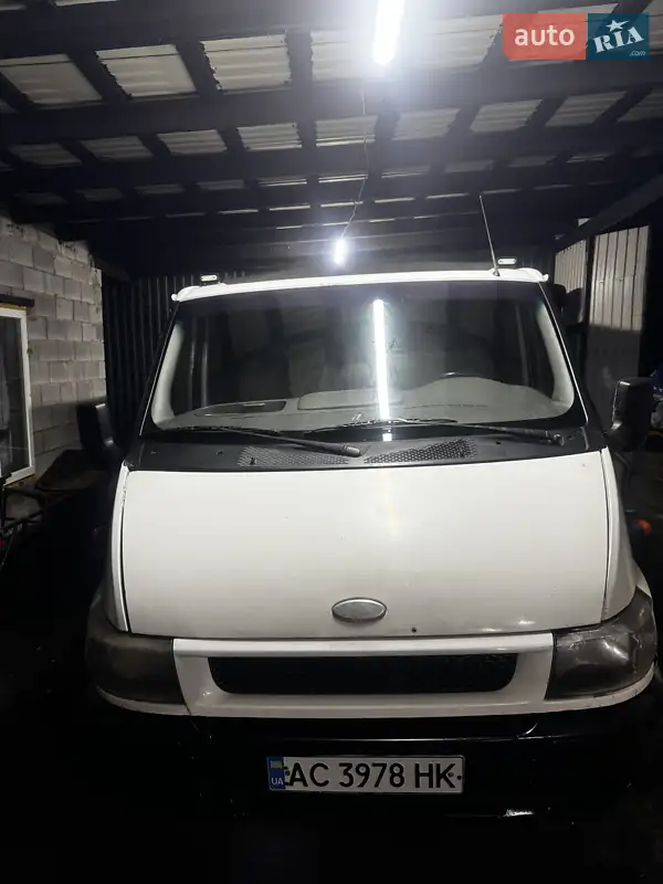 2003 ford transit