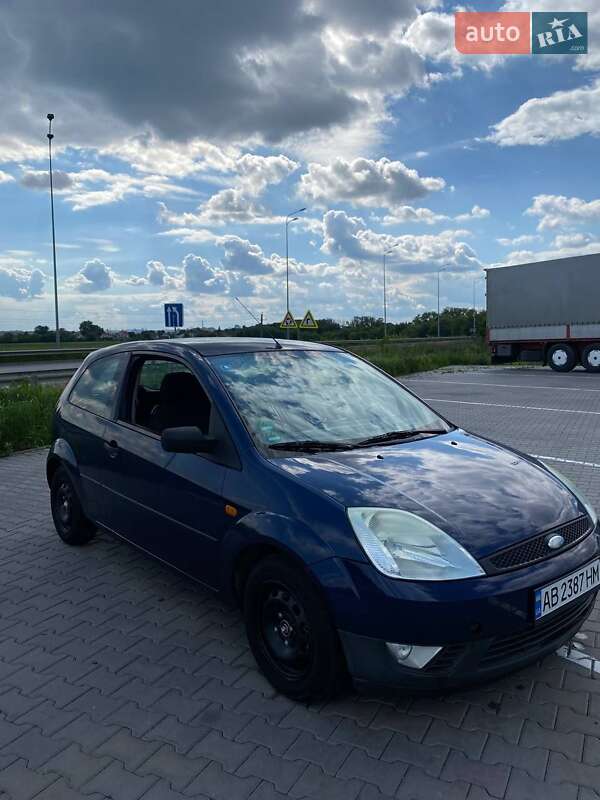 2004 ford fiesta