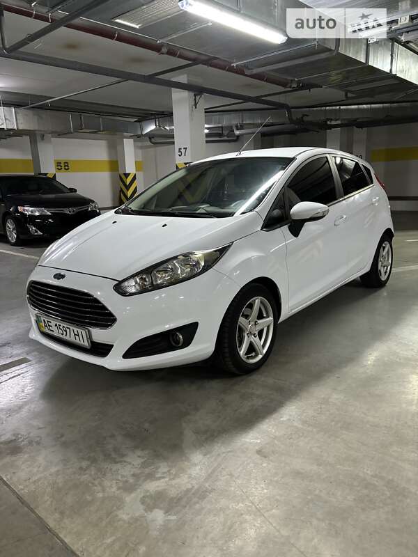 2013 ford fiesta