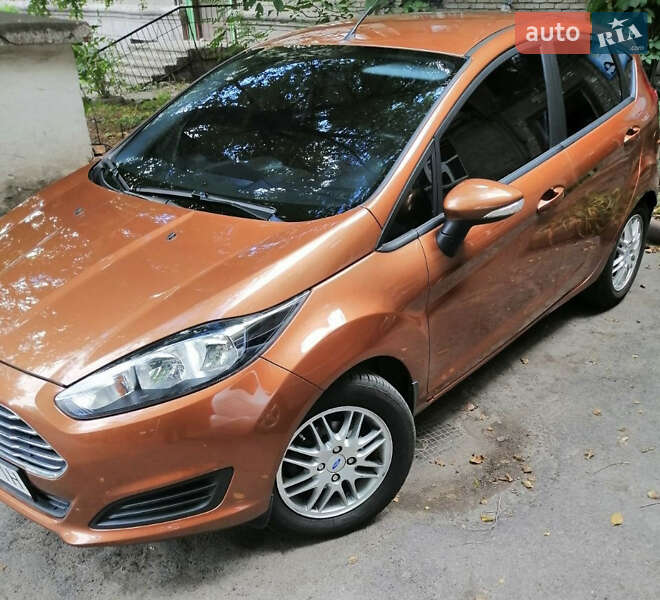 2013 ford fiesta