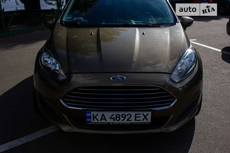 2013 ford fiesta