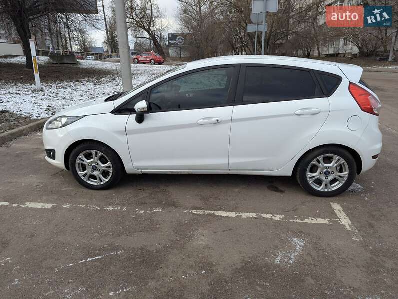 2013 ford fiesta