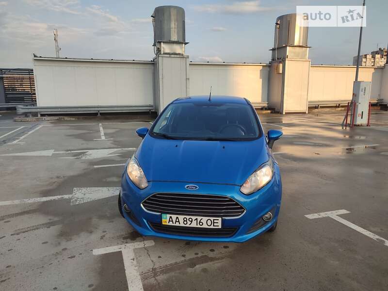 2013 ford fiesta