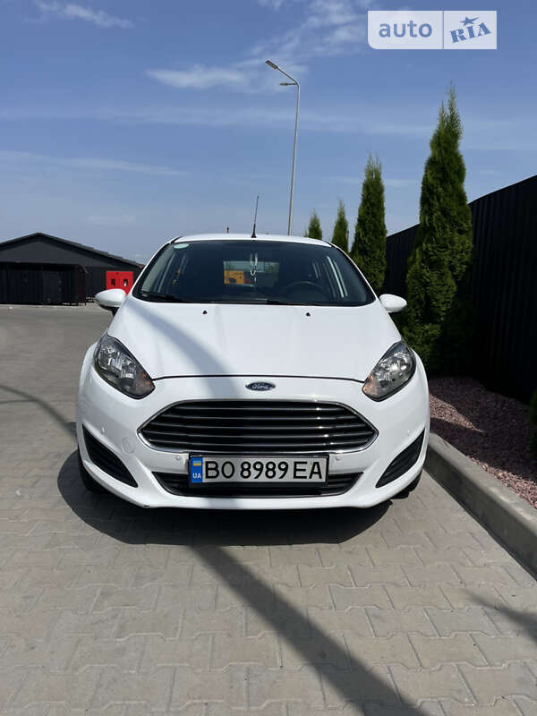 2013 ford fiesta