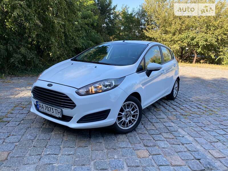 2013 ford fiesta