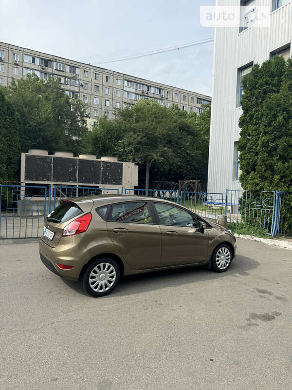2013 ford fiesta