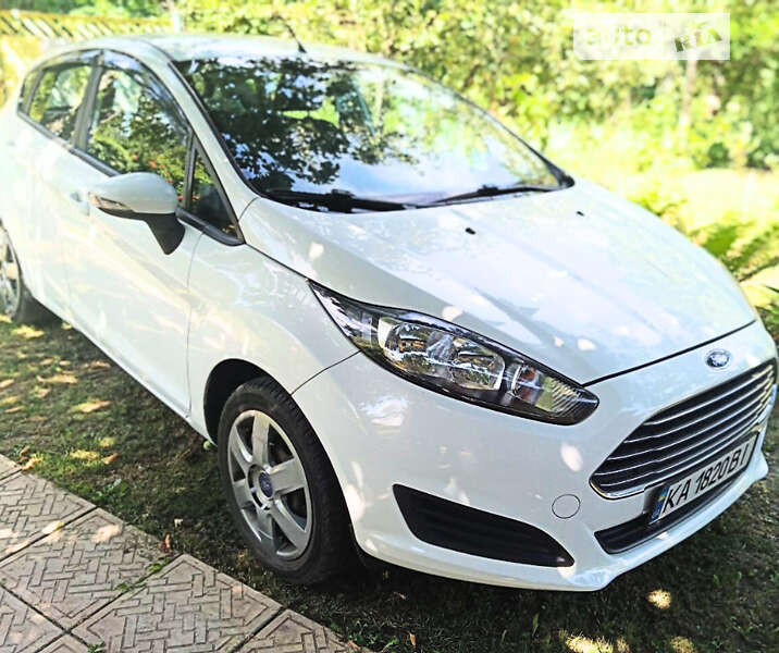 2013 ford fiesta