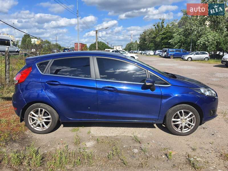 2013 ford fiesta