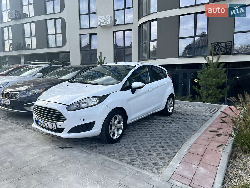 2013 ford fiesta