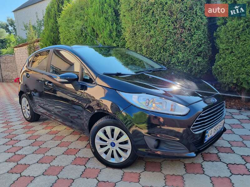 2013 ford fiesta