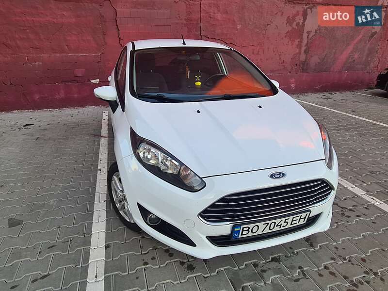 2013 ford fiesta