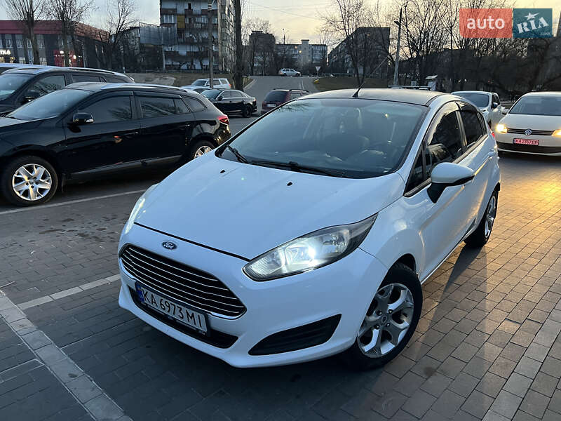 2013 ford fiesta