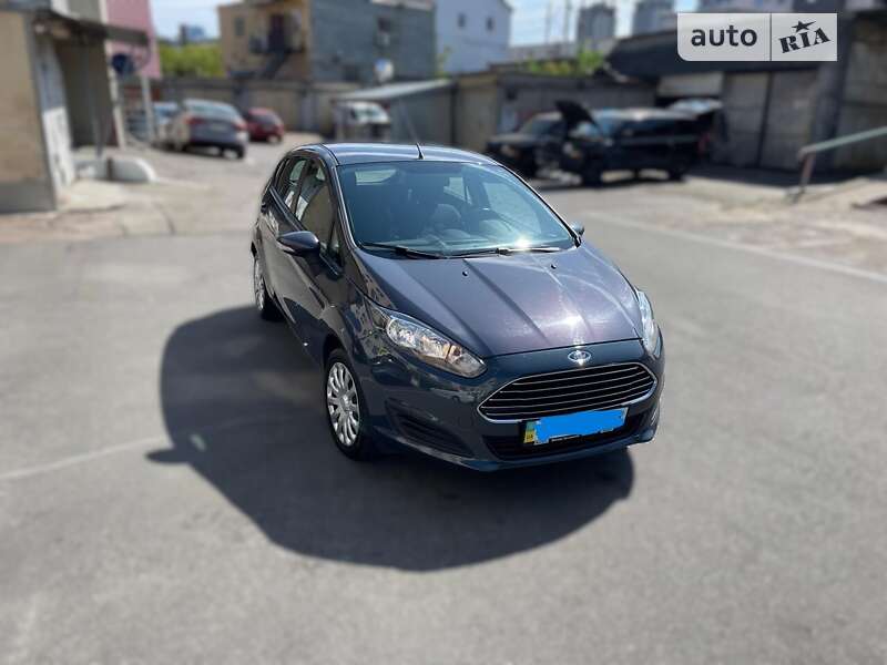 2013 ford fiesta