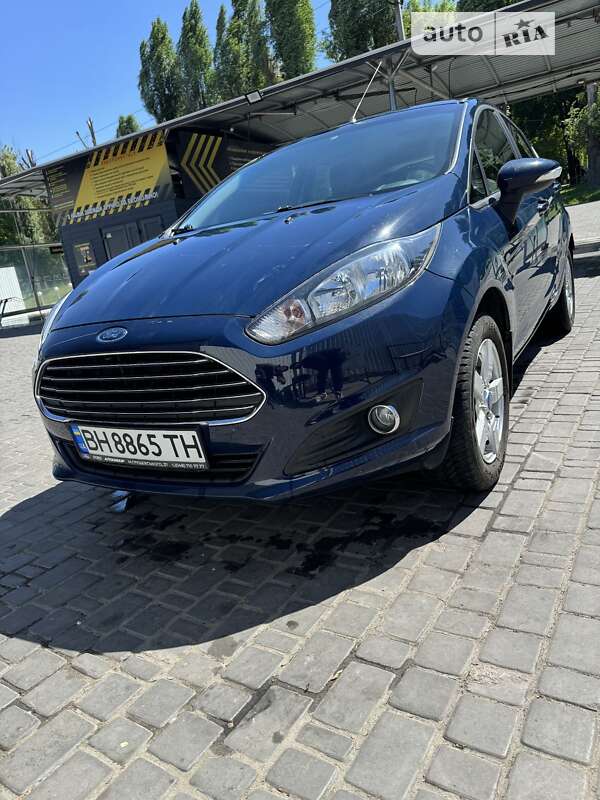 2013 ford fiesta