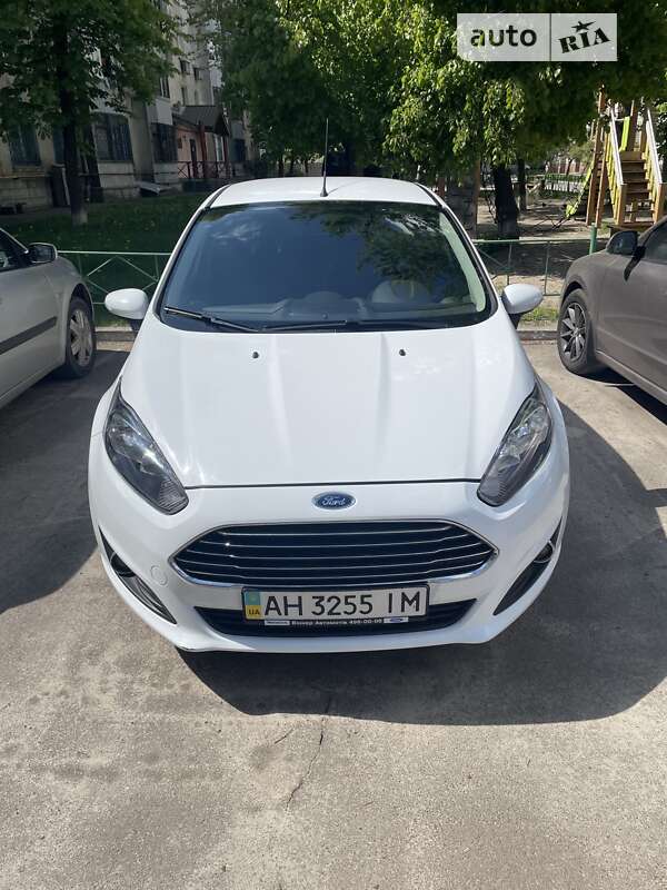 2013 ford fiesta