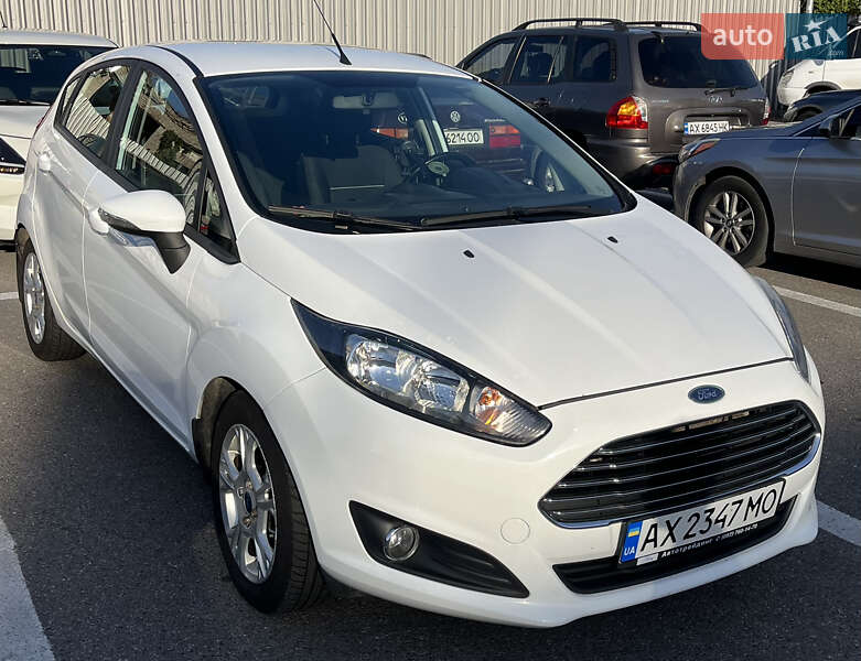 2013 ford fiesta
