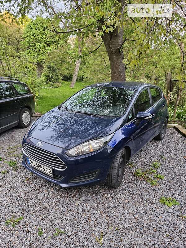 2013 ford fiesta