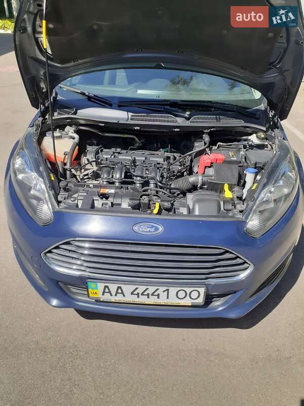 2013 ford fiesta