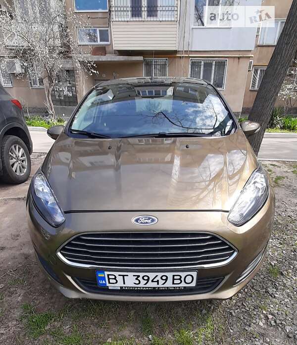 2013 ford fiesta