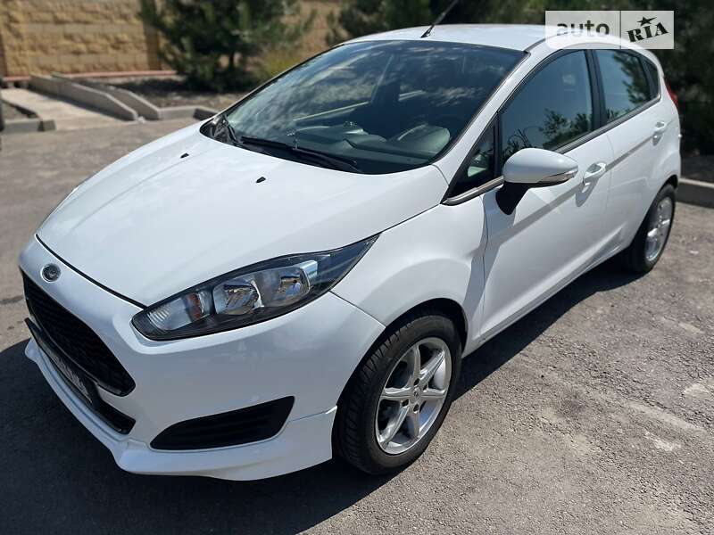 2013 ford fiesta