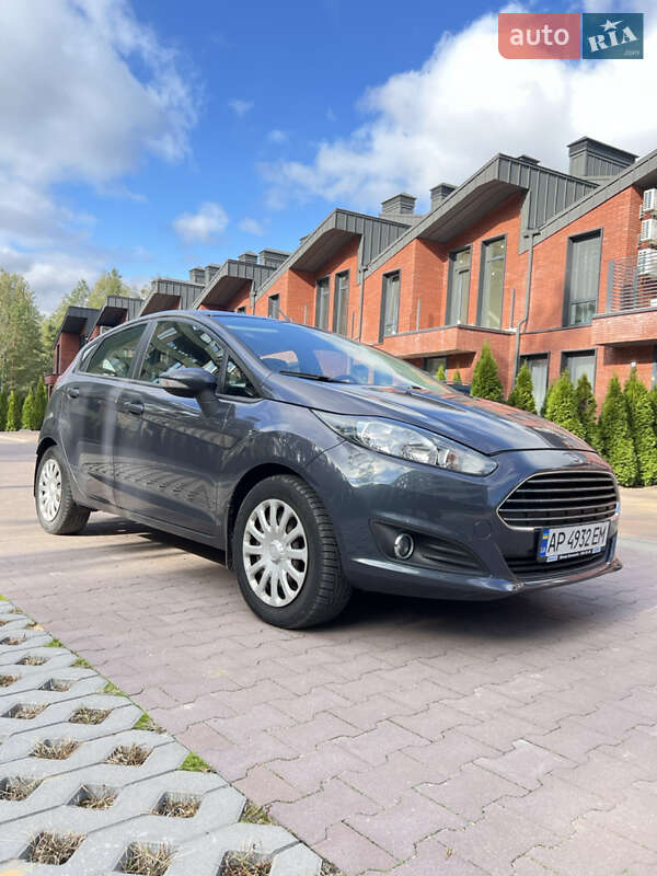 2013 ford fiesta