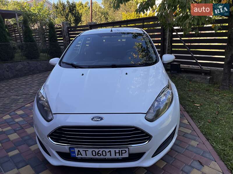 2013 ford fiesta