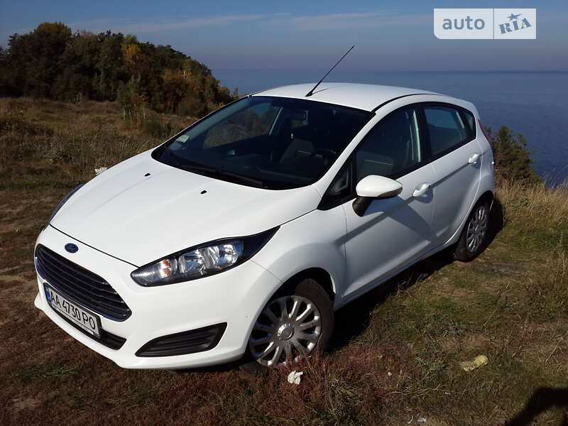 2013 ford fiesta