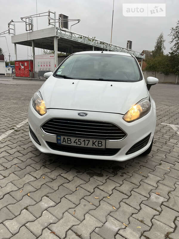 2013 ford fiesta