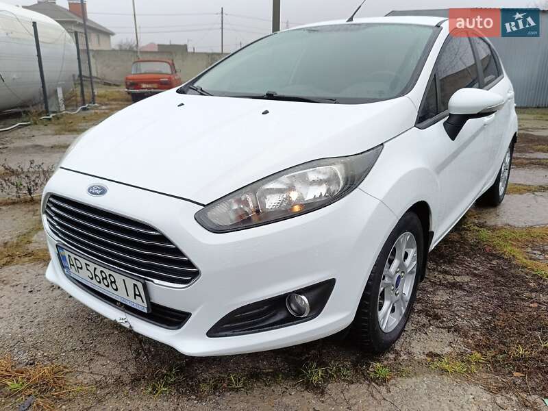 2014 ford fiesta