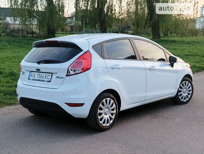 2014 ford fiesta