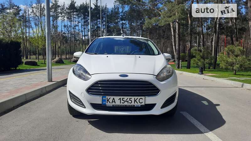 2014 ford fiesta