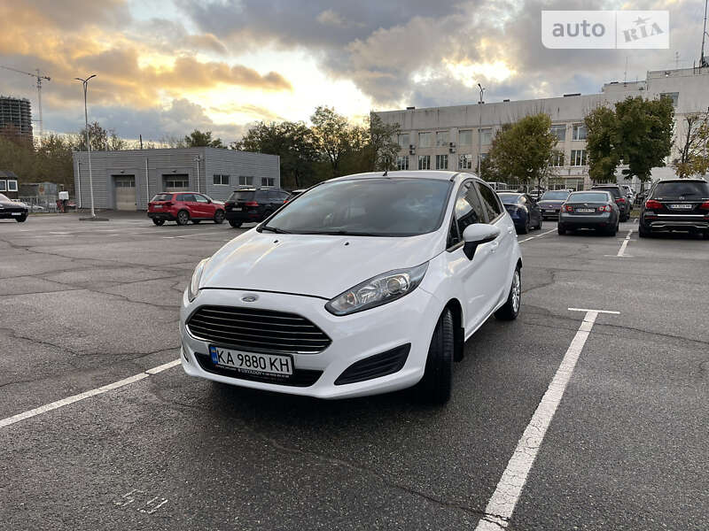 2014 ford fiesta