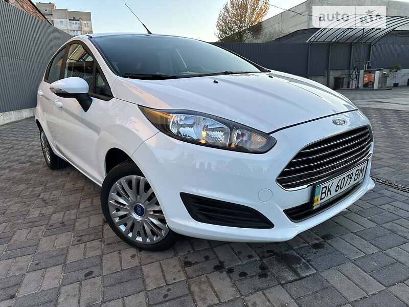 2014 ford fiesta