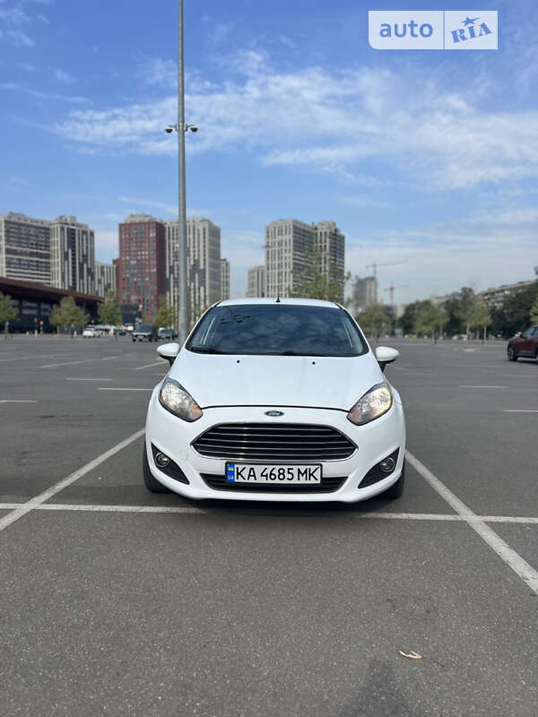 2014 ford fiesta