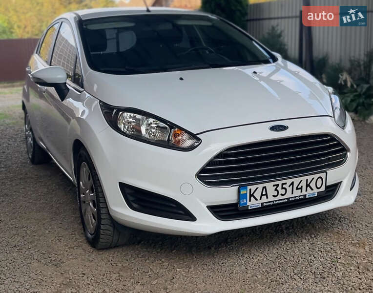 2014 ford fiesta