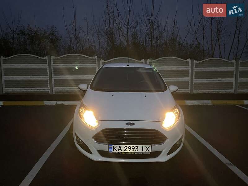 2014 ford fiesta