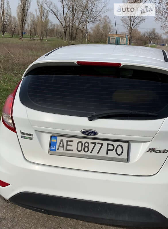 2014 ford fiesta