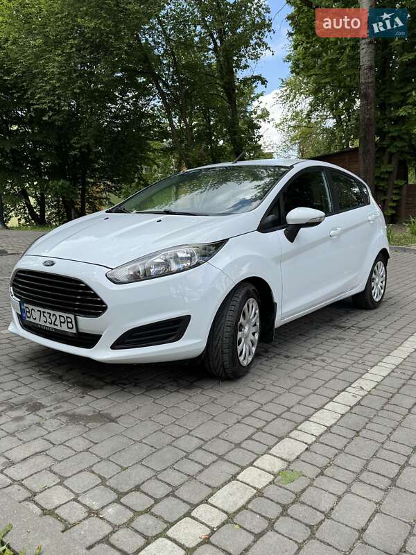 2014 ford fiesta