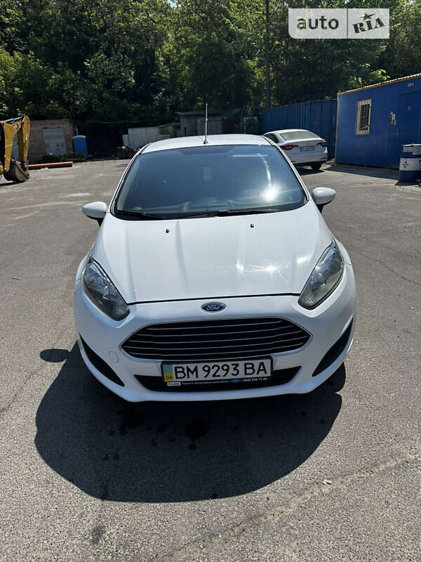 2014 ford fiesta
