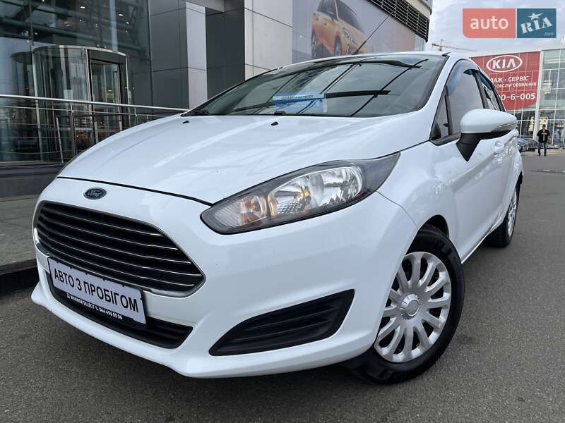 2015 ford fiesta