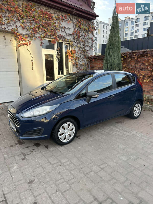 2015 ford fiesta