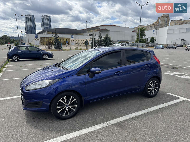 2015 ford fiesta